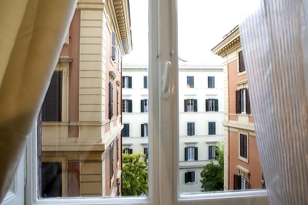 Luxury Domus Amadeus Apartment Rome Luaran gambar