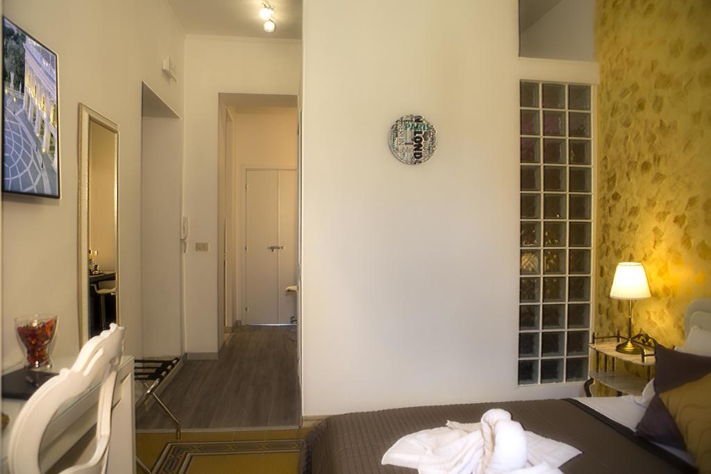 Luxury Domus Amadeus Apartment Rome Luaran gambar