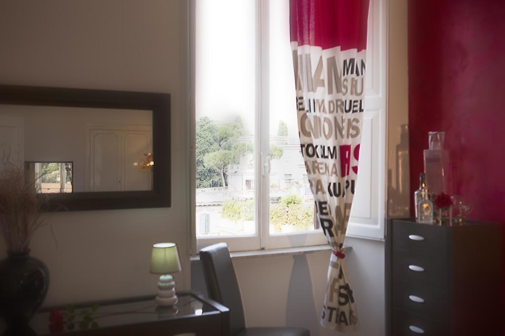 Luxury Domus Amadeus Apartment Rome Luaran gambar