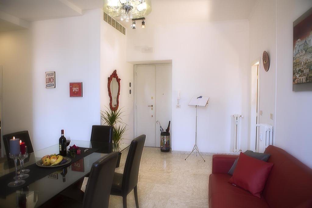 Luxury Domus Amadeus Apartment Rome Luaran gambar