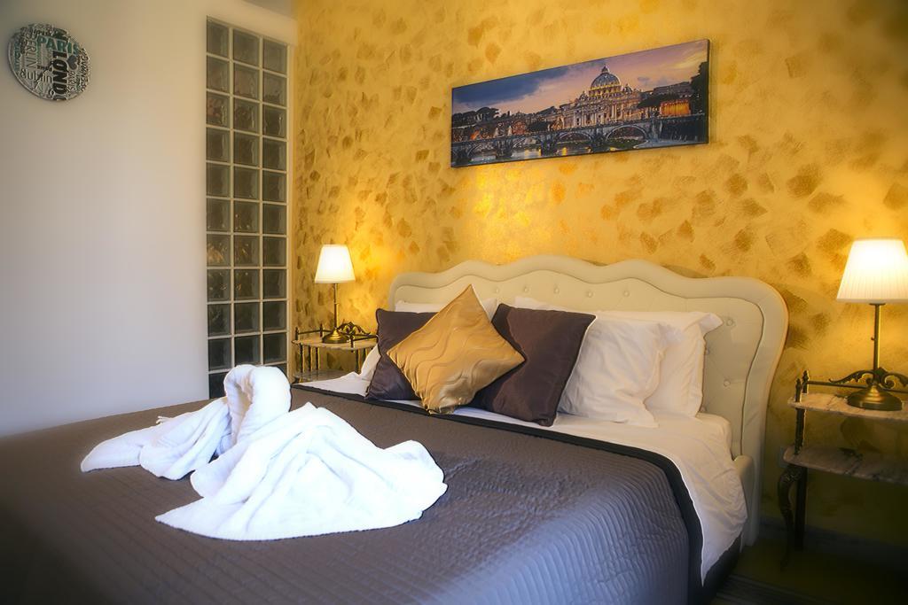 Luxury Domus Amadeus Apartment Rome Luaran gambar