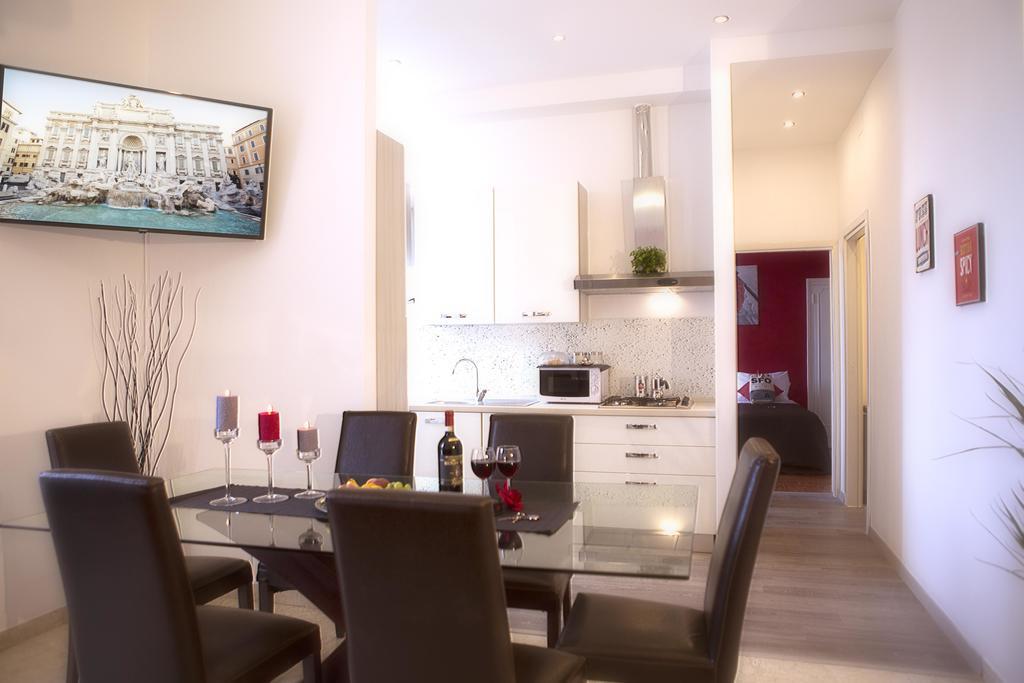 Luxury Domus Amadeus Apartment Rome Luaran gambar