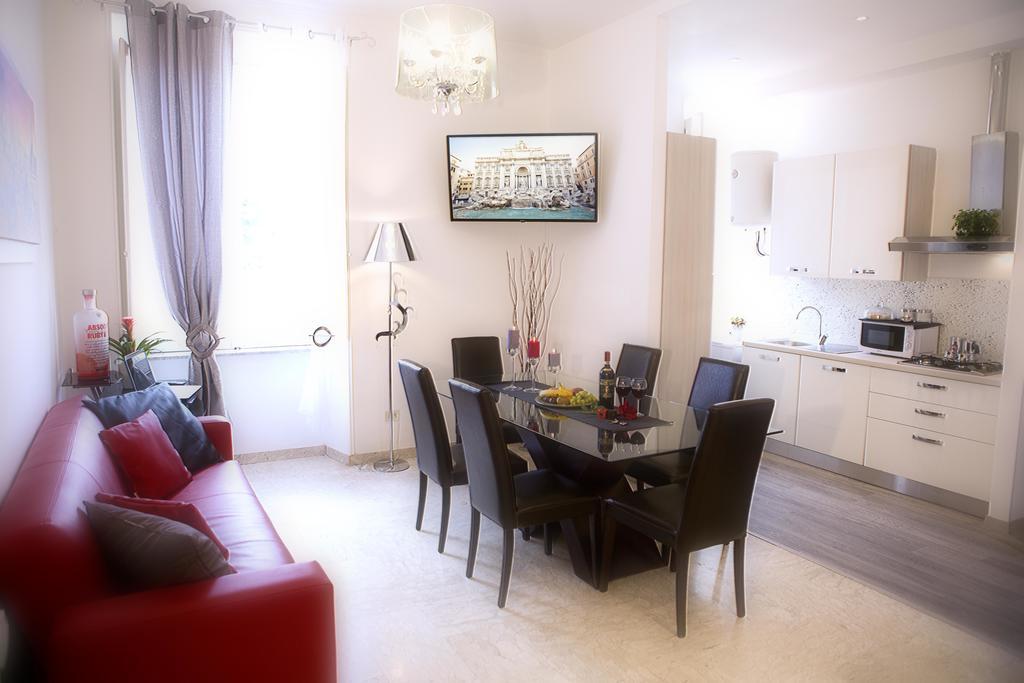 Luxury Domus Amadeus Apartment Rome Luaran gambar