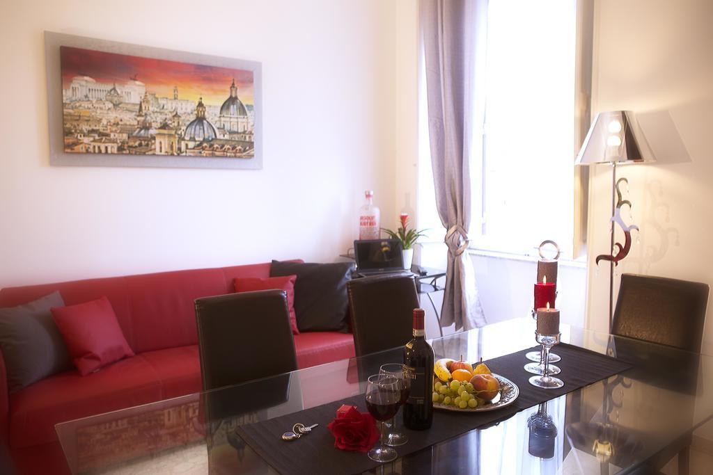 Luxury Domus Amadeus Apartment Rome Luaran gambar